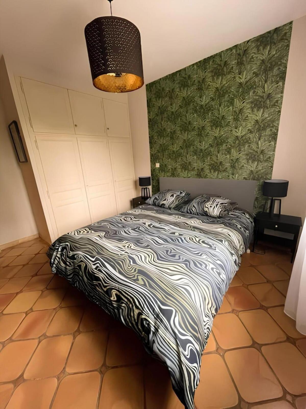 Les Oliviers - Villa 10 People - 5 Min Ardeche Saint-Julien-de-Peyrolas Экстерьер фото